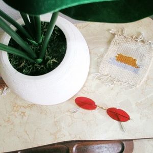 Paige small sunnies in red ✨